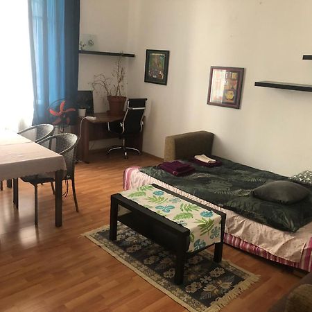 Kriszti Apartment Budapesta Exterior foto