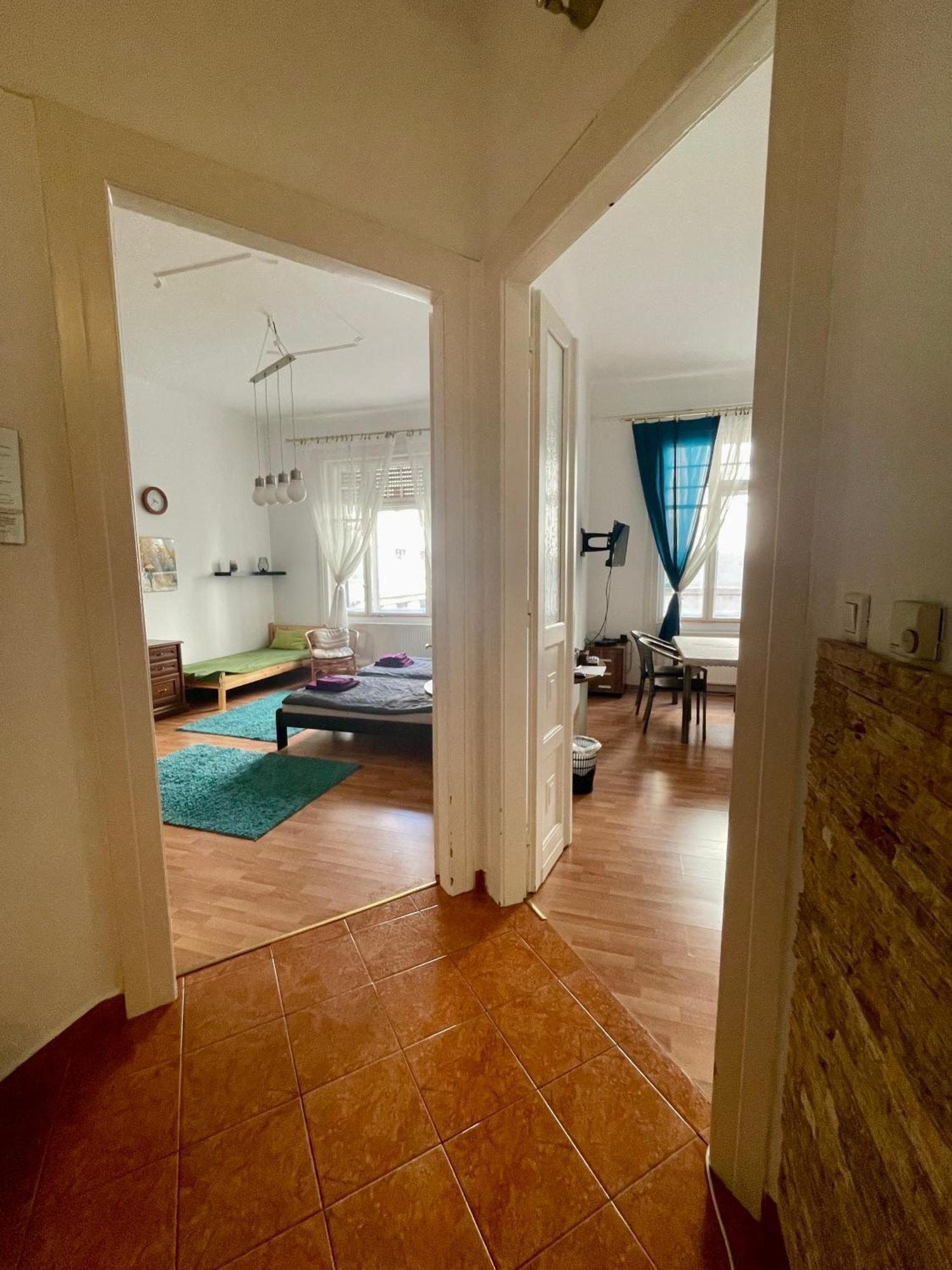 Kriszti Apartment Budapesta Exterior foto