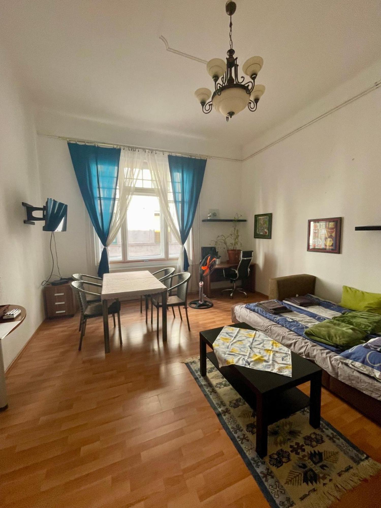 Kriszti Apartment Budapesta Exterior foto
